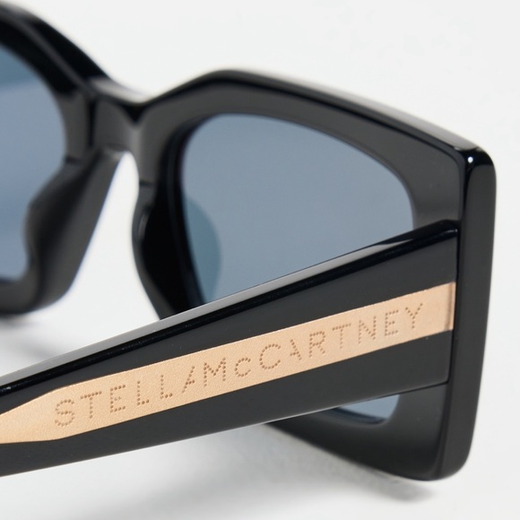 Stella McCartney Sunglasses. Black & gold. Brand new. NO scratches.Case included - Picture 4 of 11